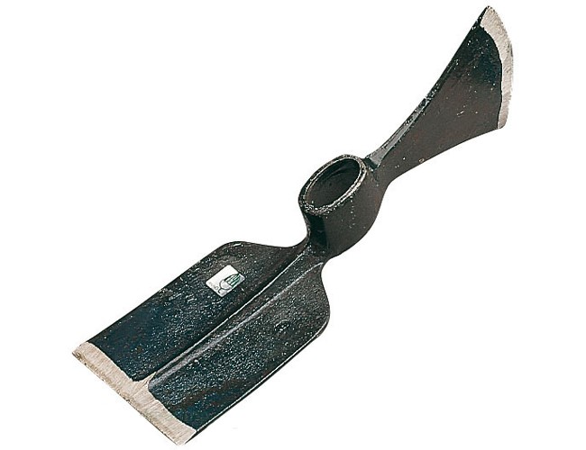 Houe-hache autrichienne à tranchant droit